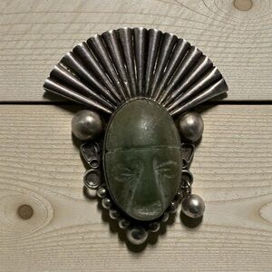 Signed Mexico Sterling Silver Jade Aztec Tribal InkanMask Face Pin Brooch